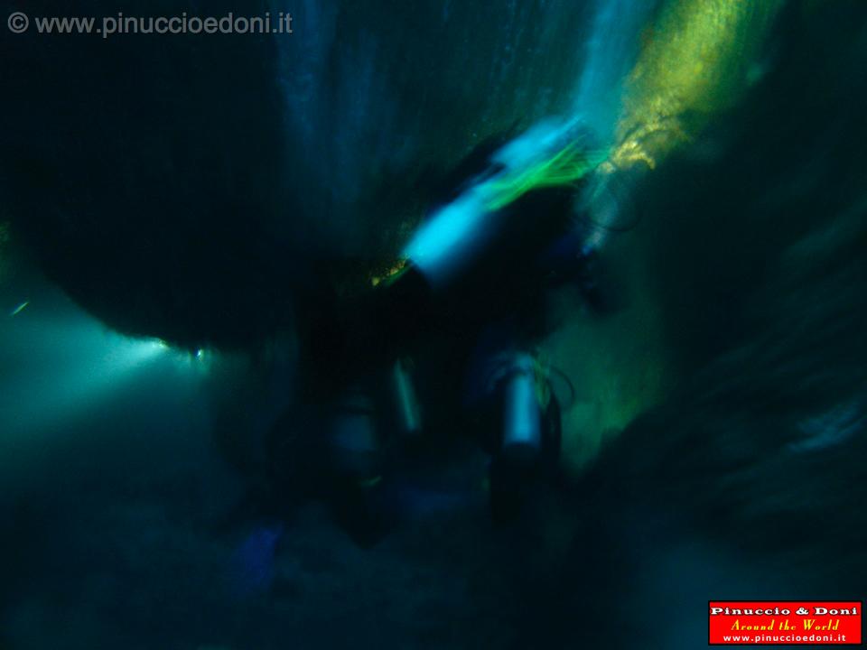 Djibouti - 478 - a 70 metri no focus.jpg